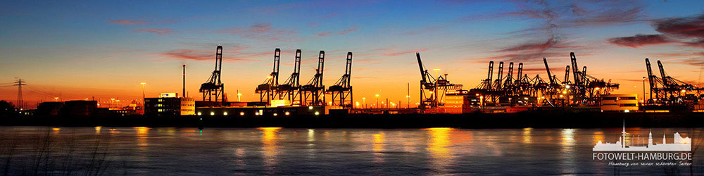 Hamburg Bilder auf Leinwand - Hafenpanorama am Abend