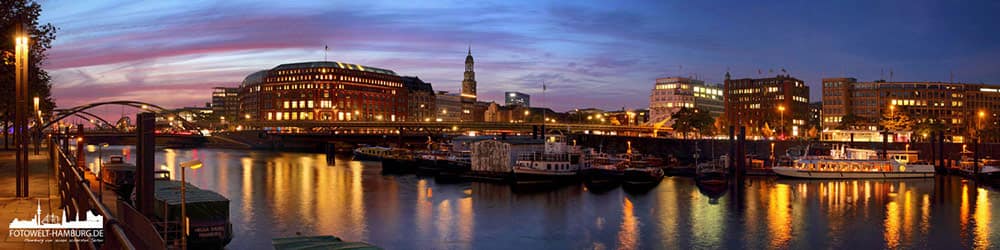 Hamburg bei Nacht Bild auf Leinwand - Abendpanorama am Binnenhafen
