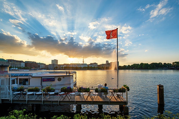 Abendstimmung an der Binnenalster - Hamburg Alster Wandbild auf Leinwand, Acrylglas, Akustikbild oder als Poster