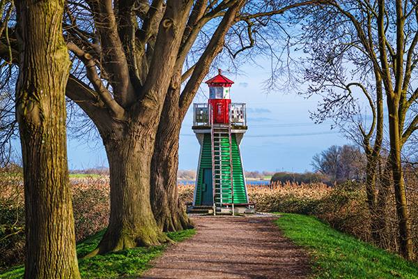 Bunthäuser Spitze - Hamburg Leuchtturm Bild auf Leinwand, Acrylglas, Alubild, Akustikbild oder als Poster