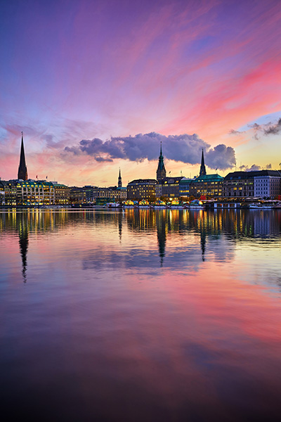 Hamburg Binnenalsters im Abendrot -Bild auf Leinwand, Acrylglasbild, Poster, Fotodrucke in Galeriequalität 