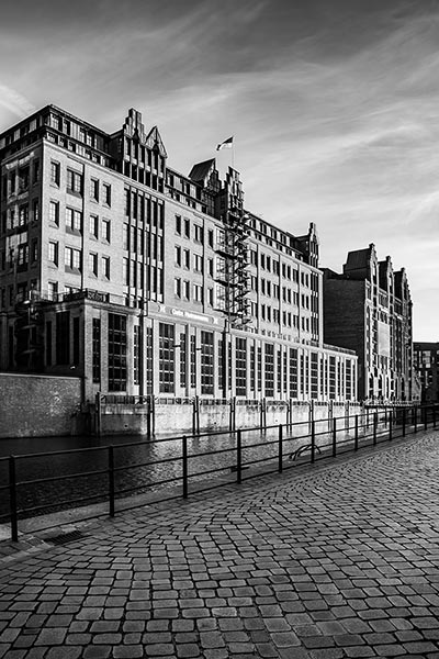 Heinemann-Speicher - Hamburg Speicherstadt Bild auf Leinwand, Acrylglas oder als Poster