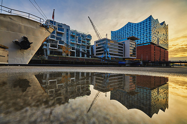 Hamburg Sonnenuntergang im Sandtorhafen II - Bild auf Leinwand