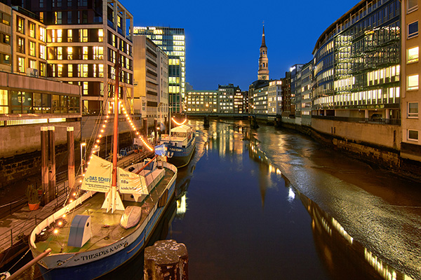 Hamburg Bild auf Leinwand - Nikolaifleet