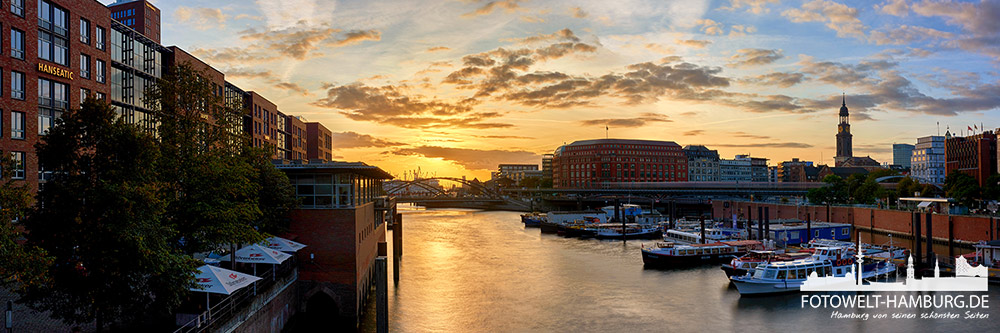 Hamburg Panorama am Binnenhafen -  Bild auf Leinwand, Acrylglas, Alu-Dibond