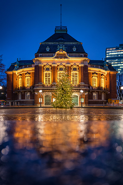 Weihnachten an der Laeiszhalle - Hamburg Bild auf Leinwand, Acrylglas oder als Poster